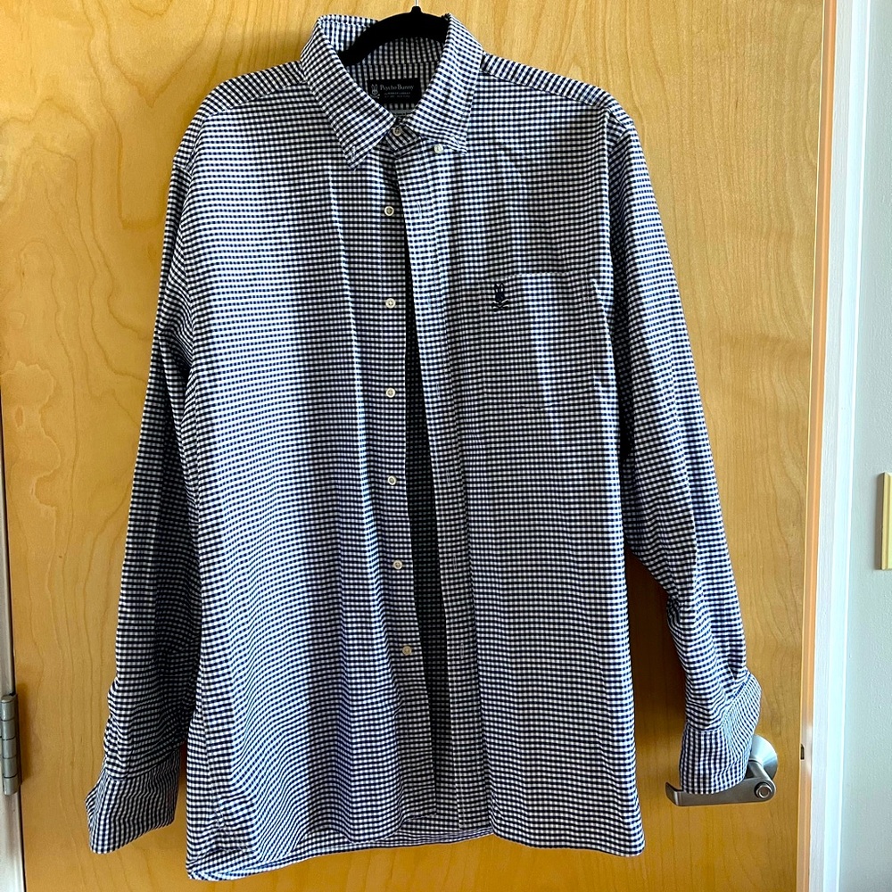 PSYCHO BUNNY Men’s button down navy plaid gingham shirt in size L